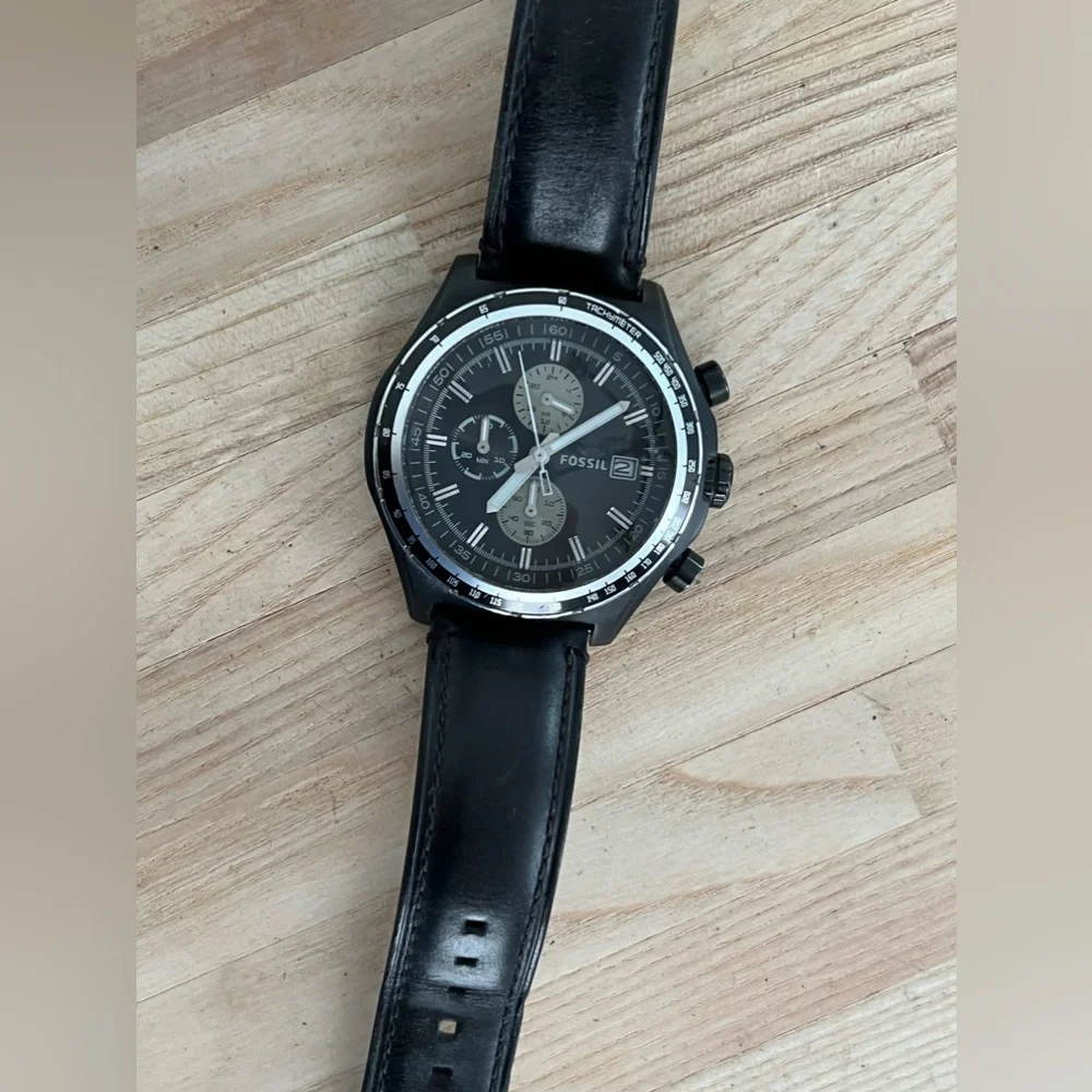 Fossil Men’s Watch Chronograph Black Leather Strap Black Dial Stainless Case